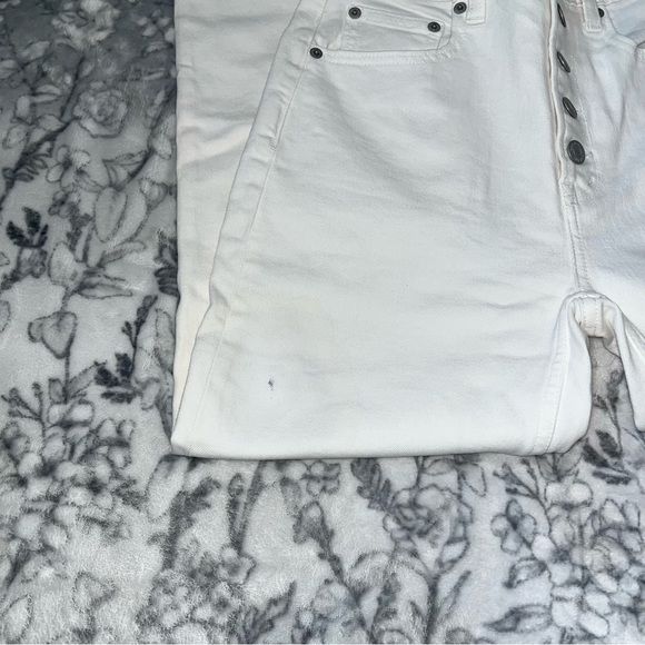 🐩 GAP High Rise Straight Leg Jeans - Picture 13 of 16